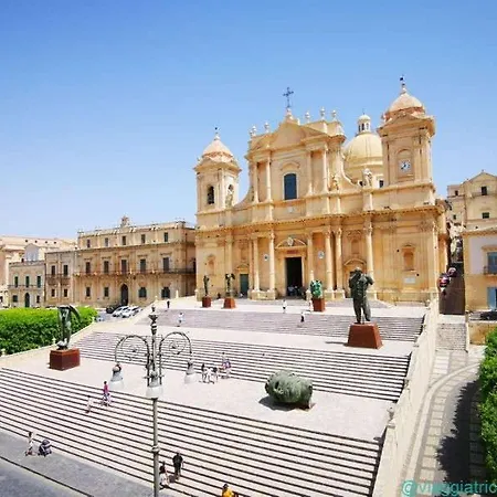 Esperia Luxury Suite & Apartment Noto Apartment Noto